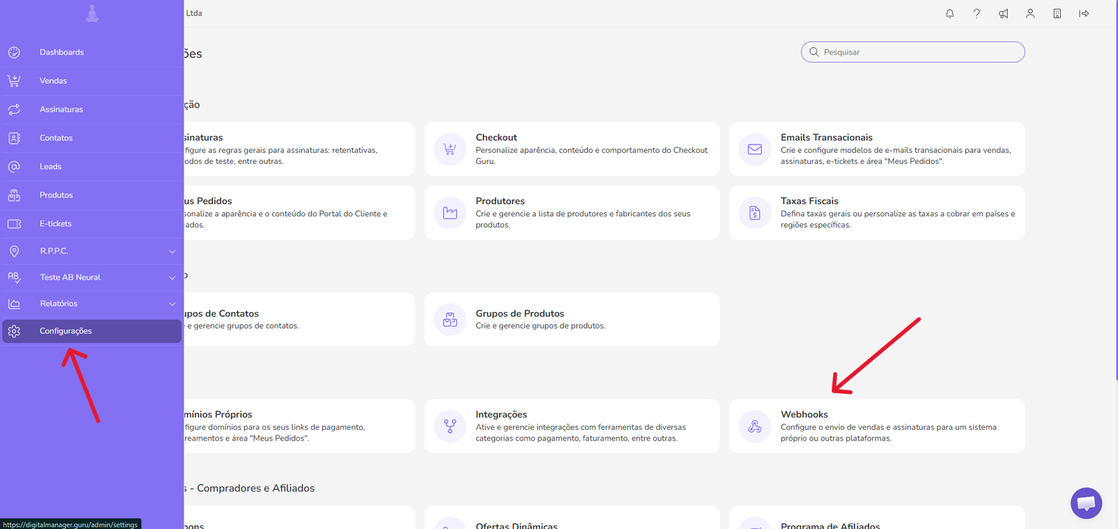Tela da Guru com menu Configurações e opção Webhooks destacada.